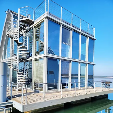 Schwimmende Ferienwohnung Rooftop Elsterheide Zewnętrze zdjęcie