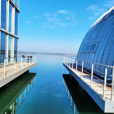Schwimmende Ferienwohnung Rooftop Elsterheide Zewnętrze zdjęcie